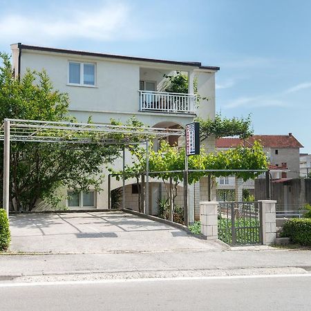 Apartments&Rooms SB Neum Buitenkant foto